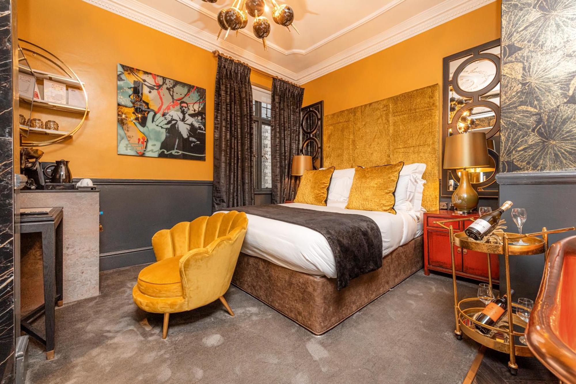 Funky Monk Hotel Epping Buitenkant foto